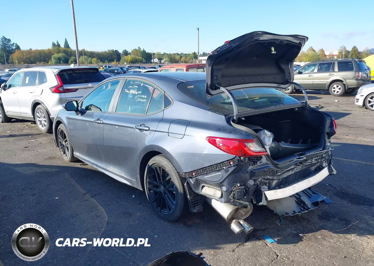 2026 Toyota Camry Se VIN:4T1DAACK9TU771289 - 3