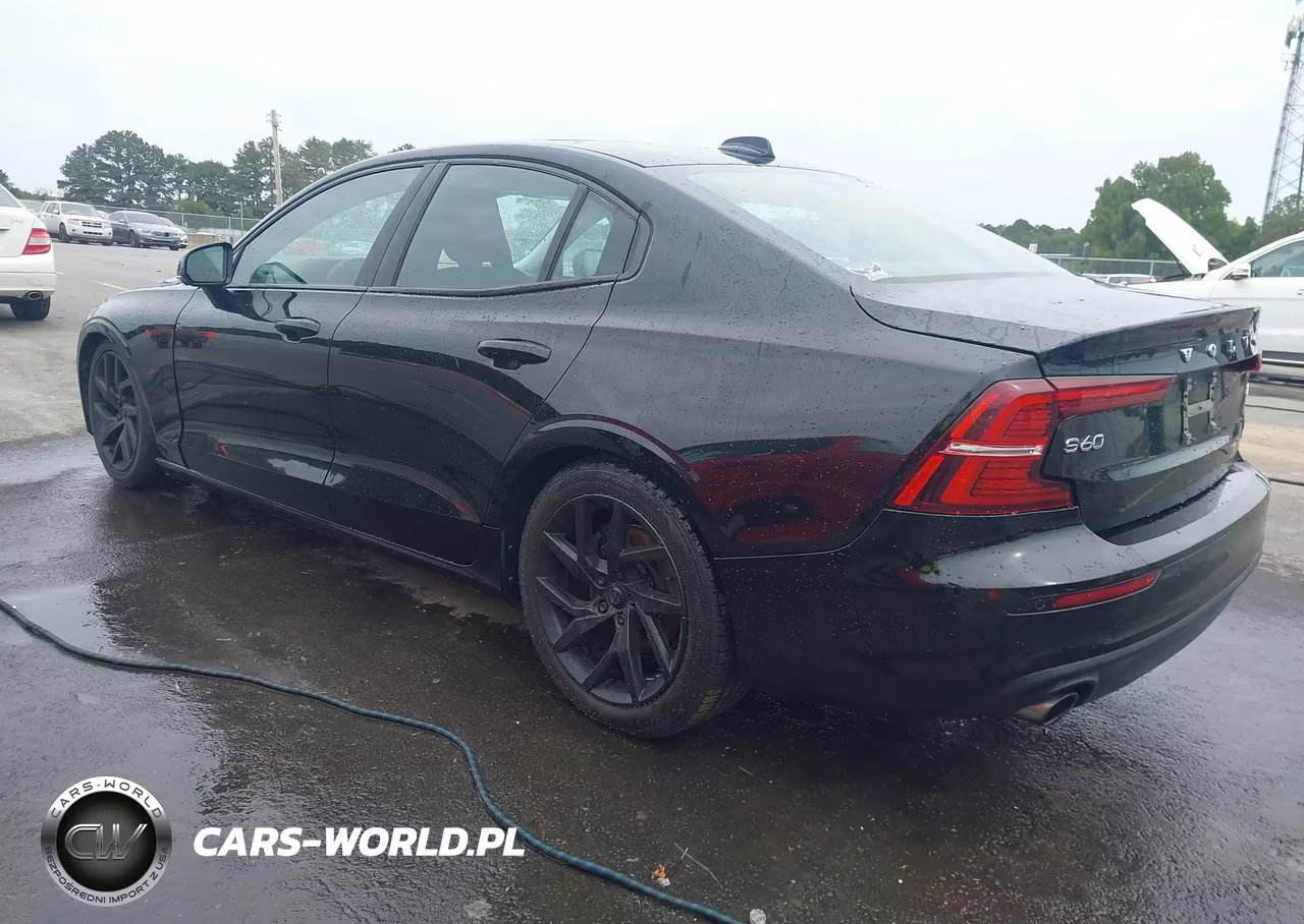 2020 Volvo S60 T5 Momentum VIN:7JR102FK8LG031924 - 3