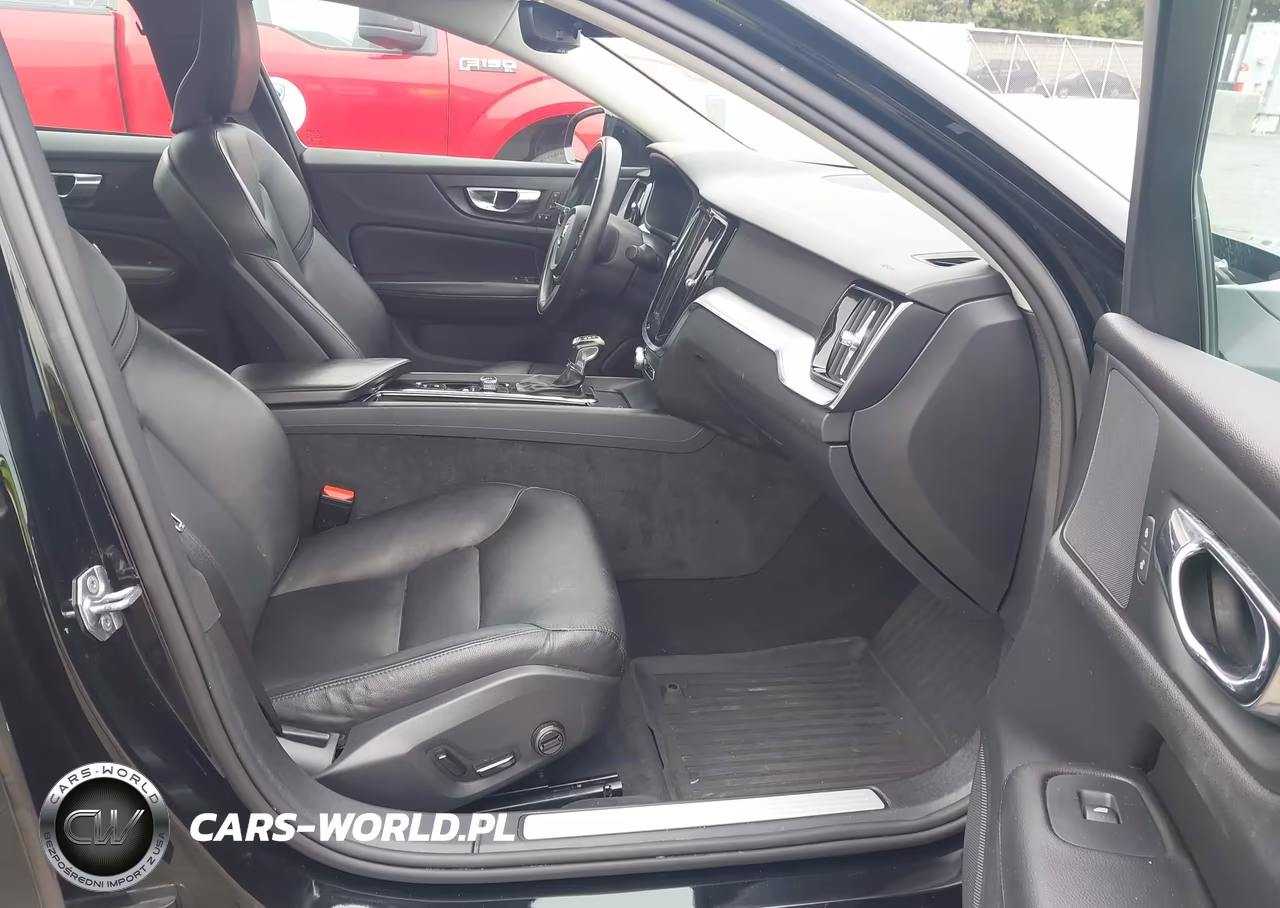 2020 Volvo S60 T5 Momentum VIN:7JR102FK8LG031924 - 5