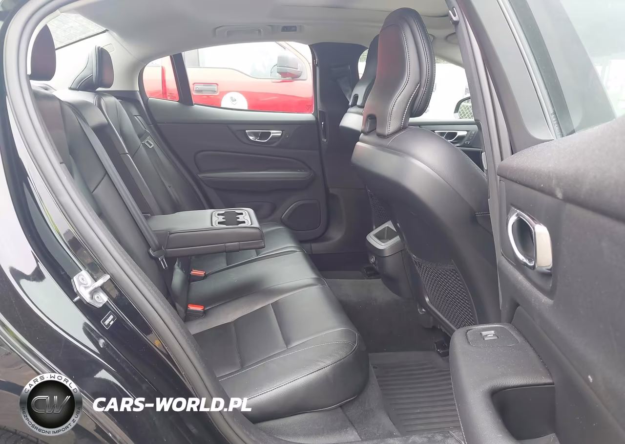 2020 Volvo S60 T5 Momentum VIN:7JR102FK8LG031924 - 8