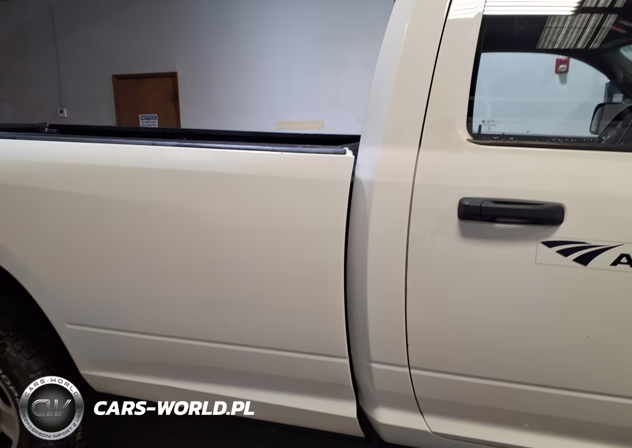 2020 Ram 2500 Tradesman 4X4 8' Box VIN:3C6MR5AJ3LG210577 - 8