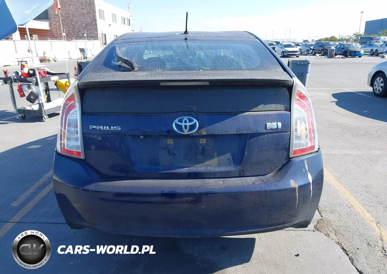 2012 Toyota Prius Two VIN:JTDKN3DU7C1563568 - 16