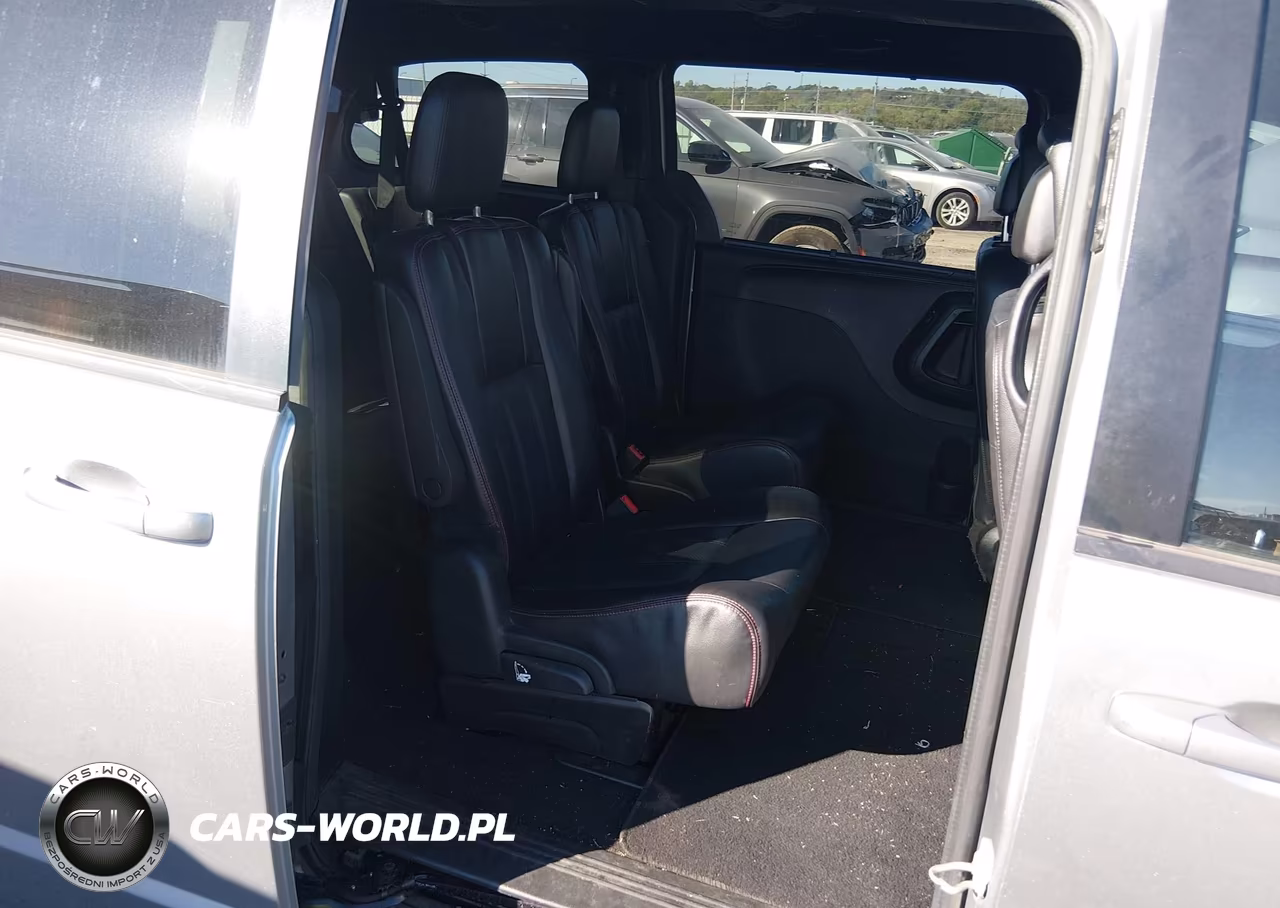 2018 Dodge Grand Caravan Gt VIN:2C4RDGEG8JR318756 - 8
