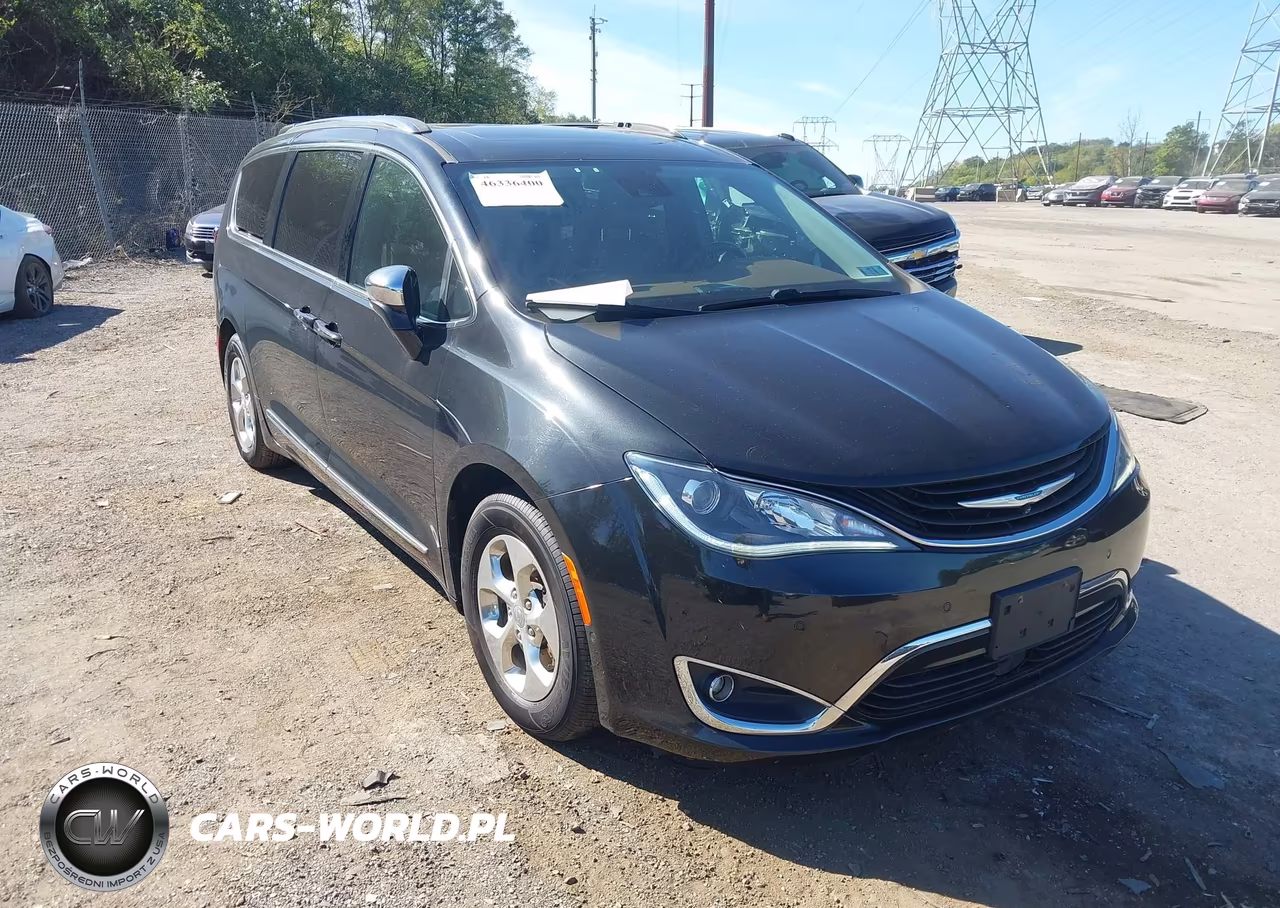 2018 Chrysler Pacifica Hybrid Limited VIN:2C4RC1N73JR229404 - 6