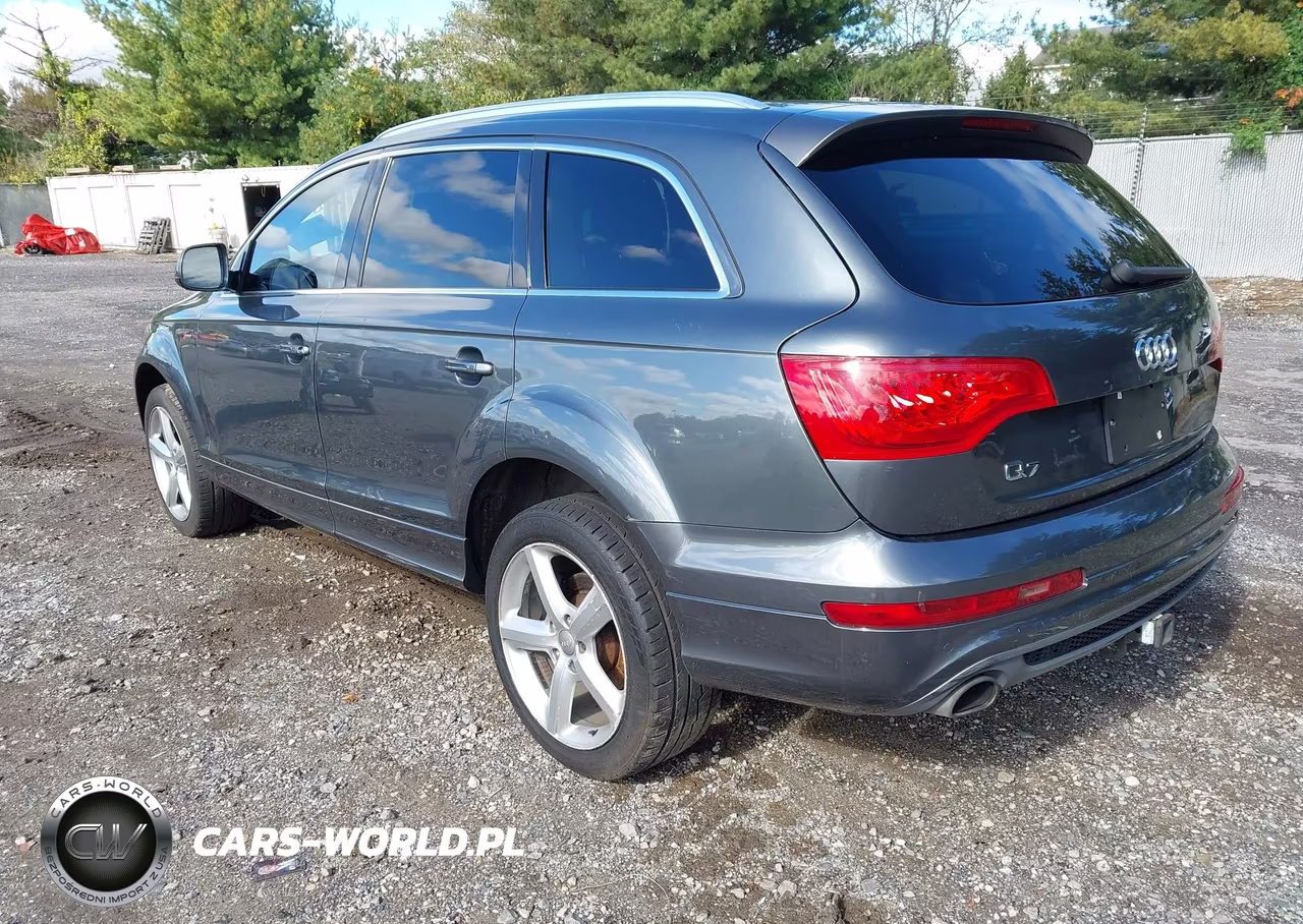 2013 Audi Q7 3.0T S Line Prestige VIN:WA1DGAFE2DD001388 - 3
