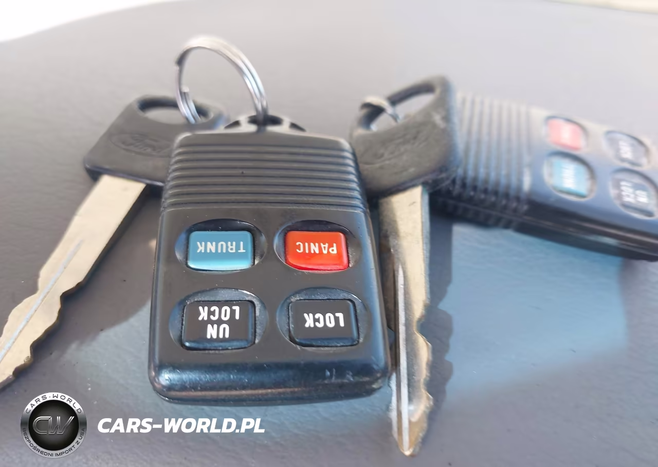 1997 Ford Thunderbird Lx VIN:1FALP62W0VH166630 - 11