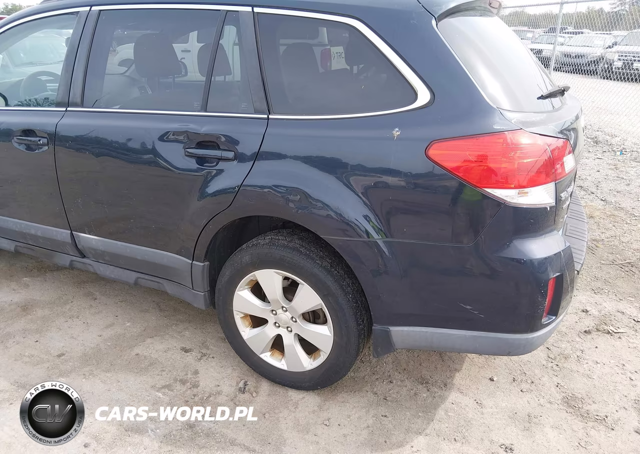 2012 Subaru Outback 2.5I Premium VIN:4S4BRCCC0C3223496 - 6