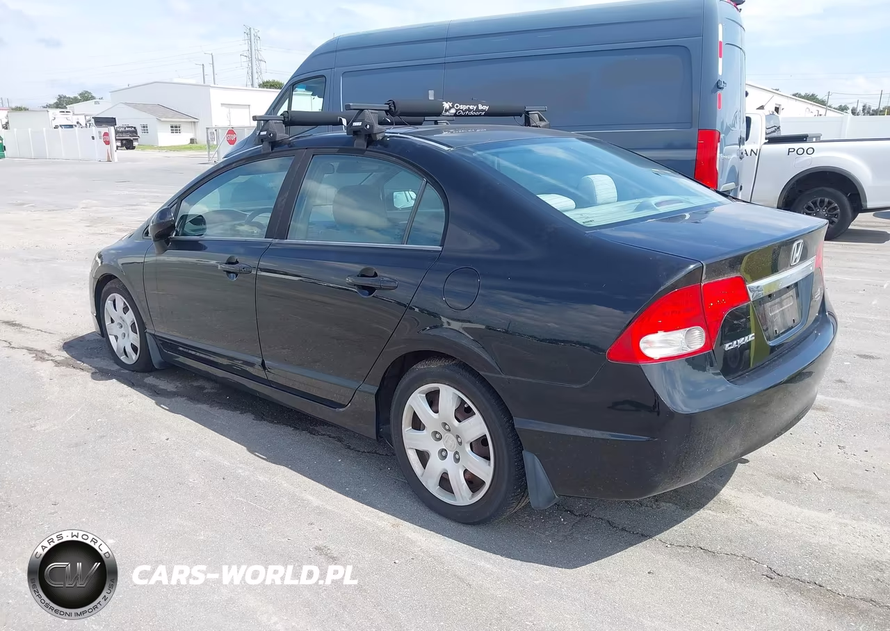 2010 Honda Civic Lx VIN:19XFA1F58AE064473 - 3