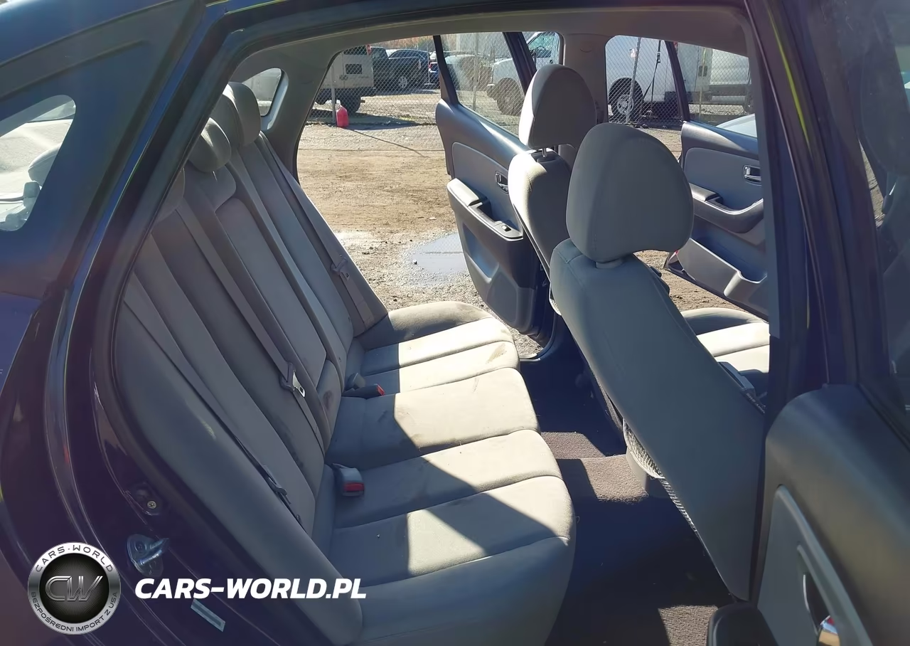 2010 Hyundai Elantra Gls VIN:KMHDU4AD5AU980619 - 8