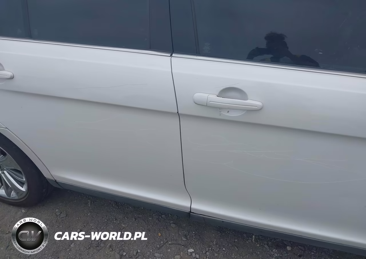 2010 Ford Taurus Limited VIN:1FAHP2FW3AG126213 - 14
