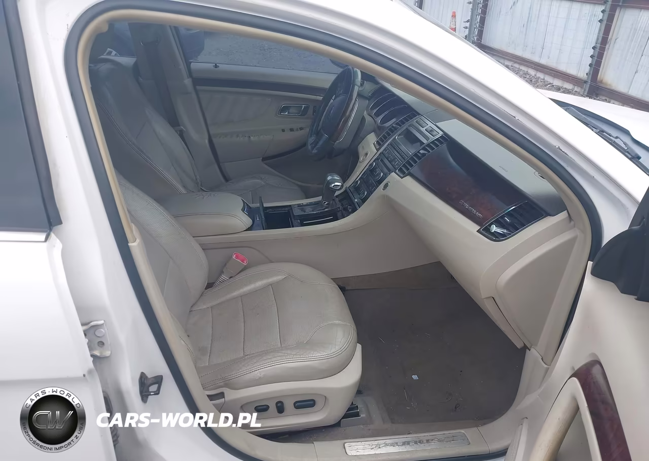 2010 Ford Taurus Limited VIN:1FAHP2FW3AG126213 - 5