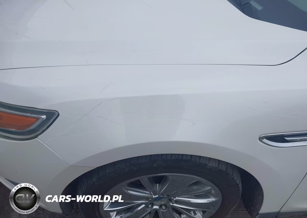 2010 Ford Taurus Limited VIN:1FAHP2FW3AG126213 - 6