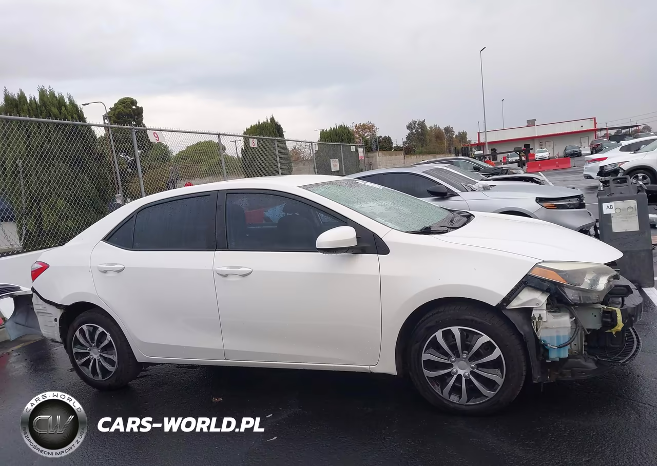2016 Toyota Corolla Le VIN:5YFBURHE9GP518514 - 14