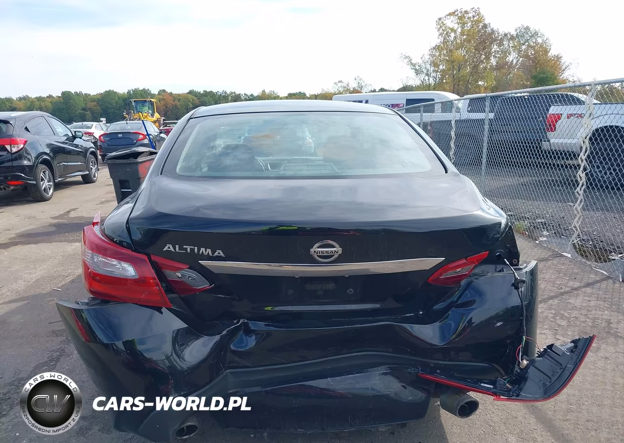 2018 Nissan Altima 2.5 S VIN:1N4AL3AP7JC158463 - 16