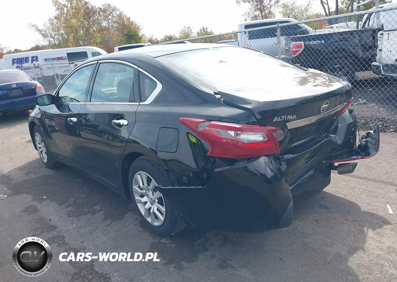 2018 Nissan Altima 2.5 S VIN:1N4AL3AP7JC158463 - 3