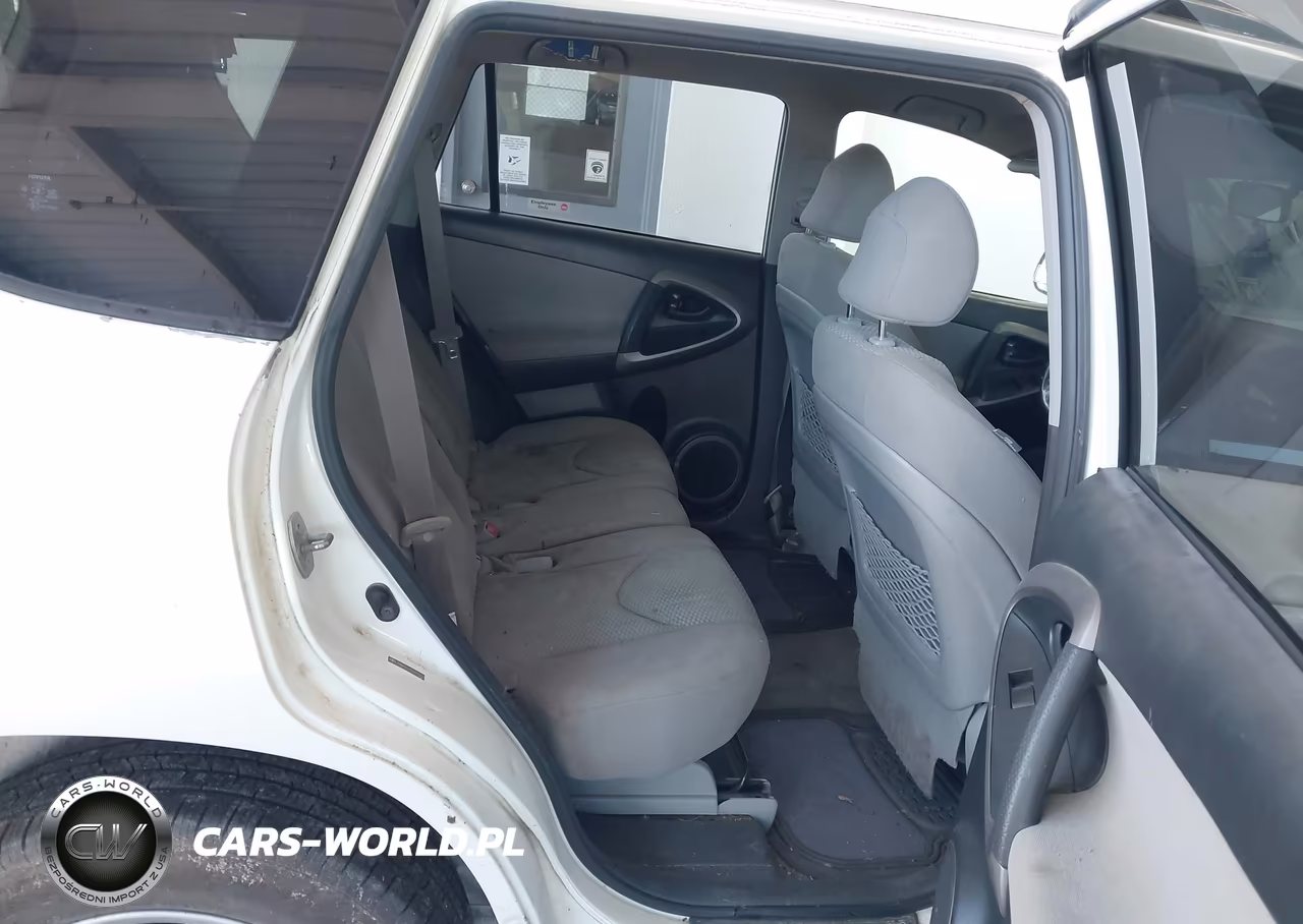 2007 Toyota Rav4 Limited V6 VIN:JTMBK31V475033613 - 8