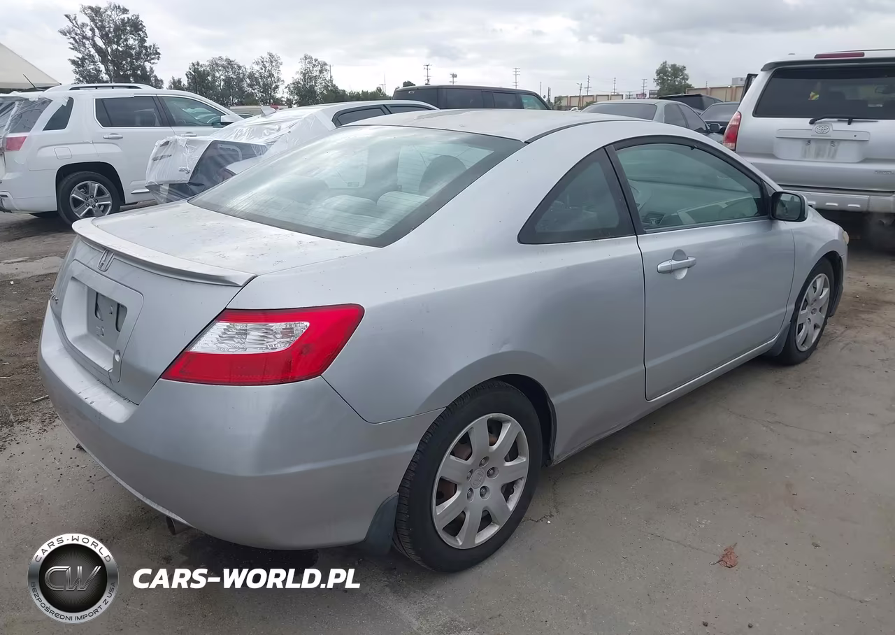 2007 Honda Civic Lx VIN:2HGFG12677H585048 - 4