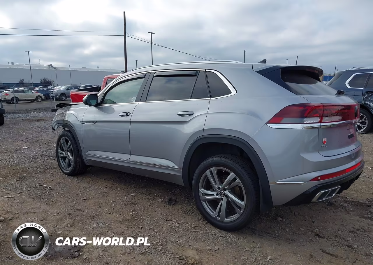 2024 Volkswagen Atlas Cross Sport 2.0T Sel R-Line VIN:1V2AE2CA7RC203287 - 3
