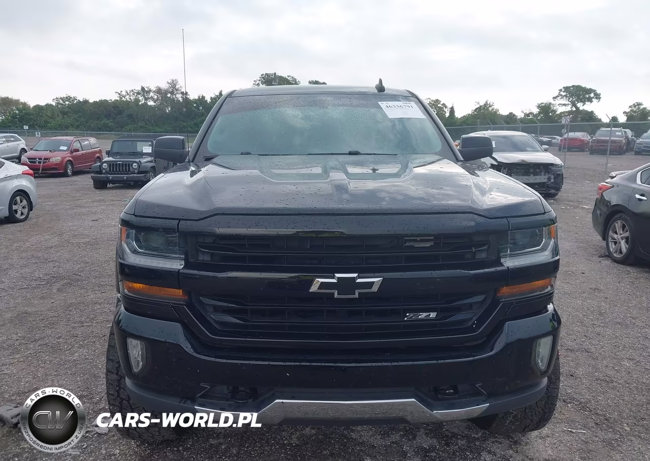 2018 Chevrolet Silverado 1500 2Lt VIN:3GCUKREC1JG297697 - 12