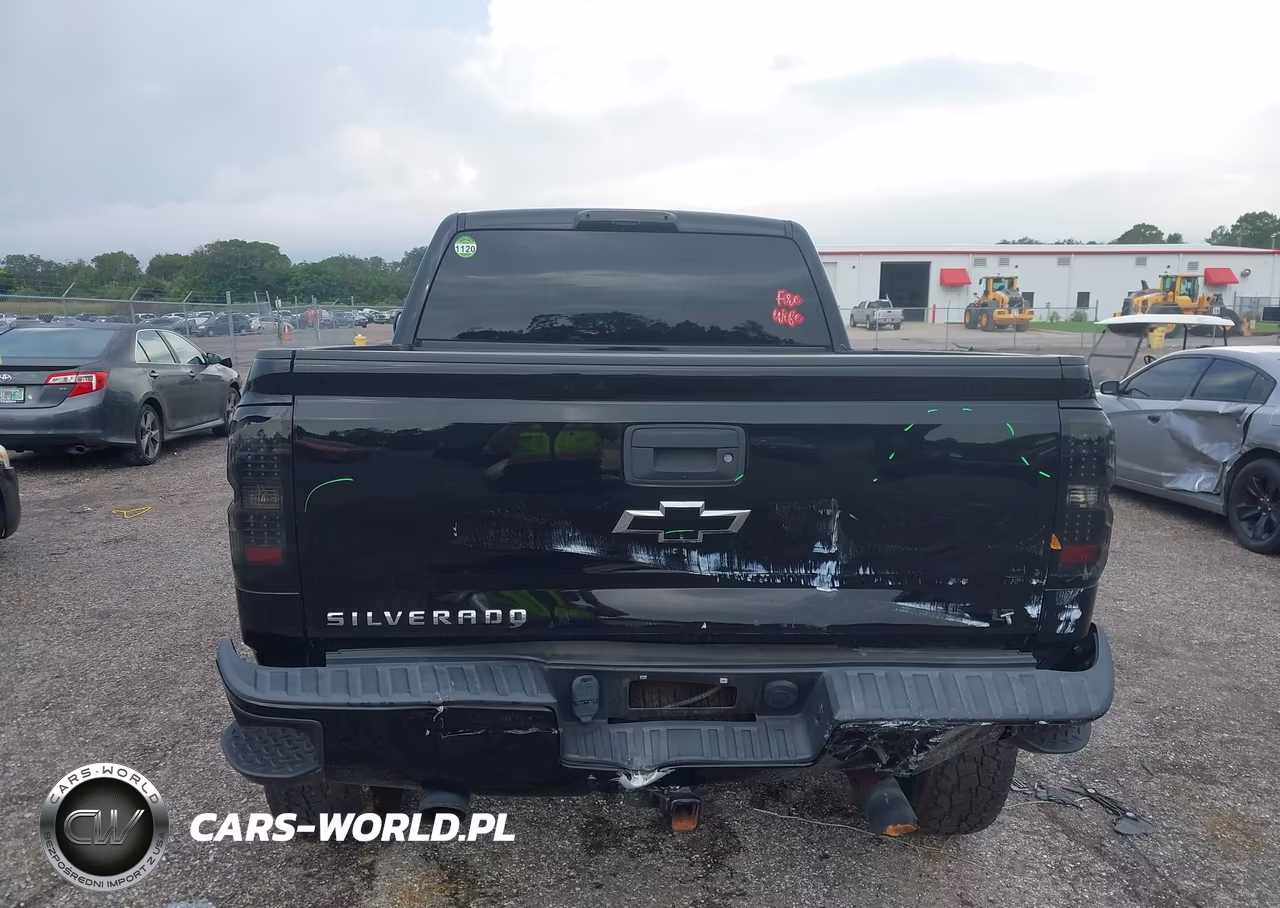 2018 Chevrolet Silverado 1500 2Lt VIN:3GCUKREC1JG297697 - 16