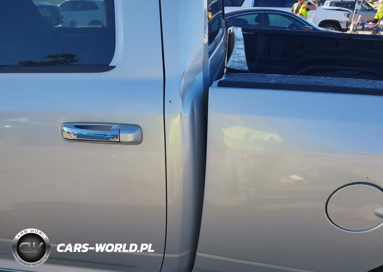 2018 Ram 1500 Big Horn 4X4 6'4 Box VIN:1C6RR7GT2JS120532 - 16