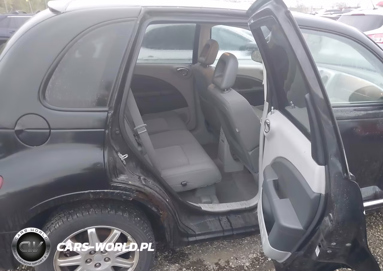 2010 Chrysler Pt Cruiser Classic VIN:3A4GY5F93AT132159 - 8