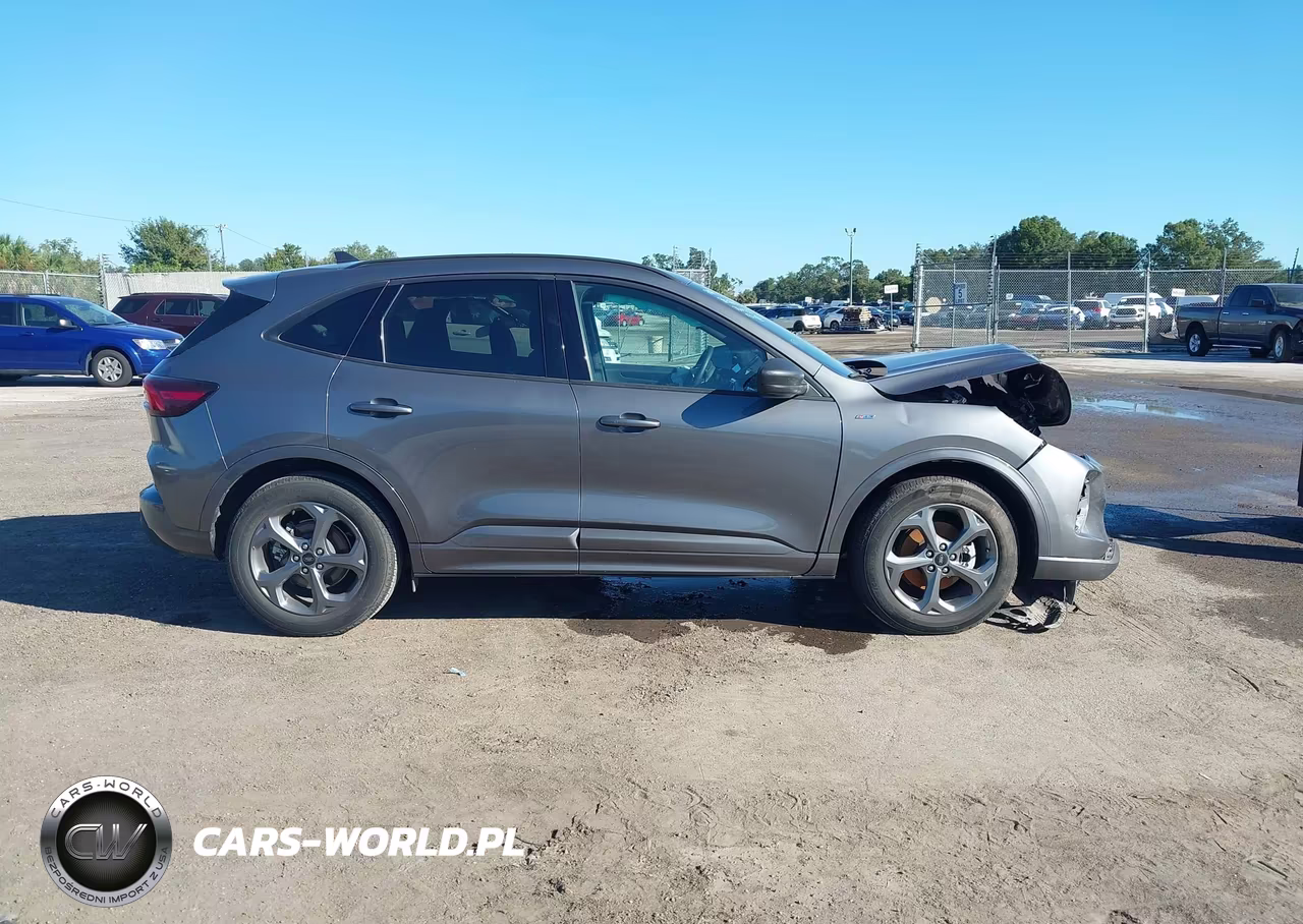 2024 Ford Escape St-Line VIN:1FMCU0MN3RUA28285 - 13
