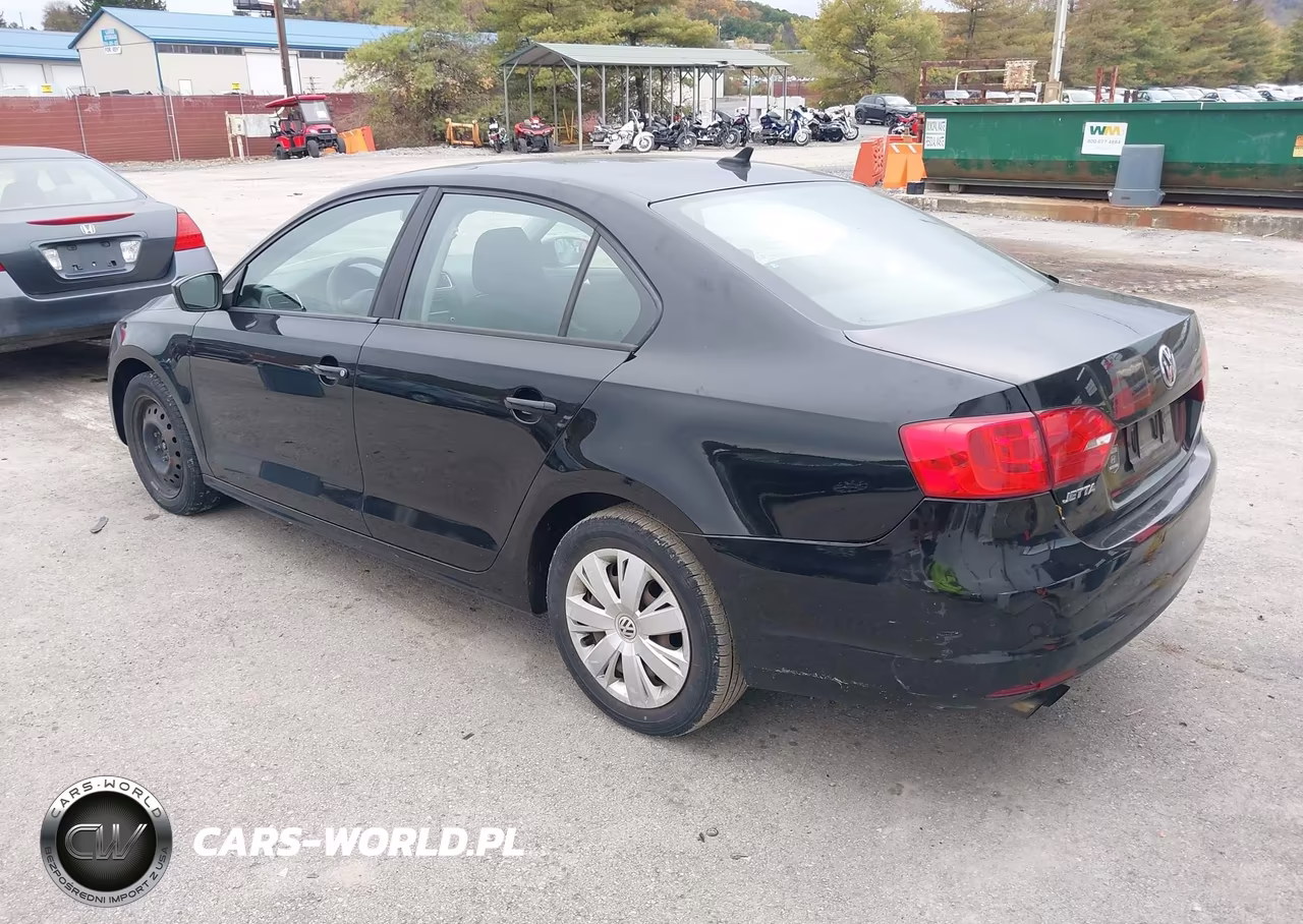 2014 Volkswagen Jetta 2.0L Tdi Value Edition VIN:3VW3L7AJ7EM435989 - 3