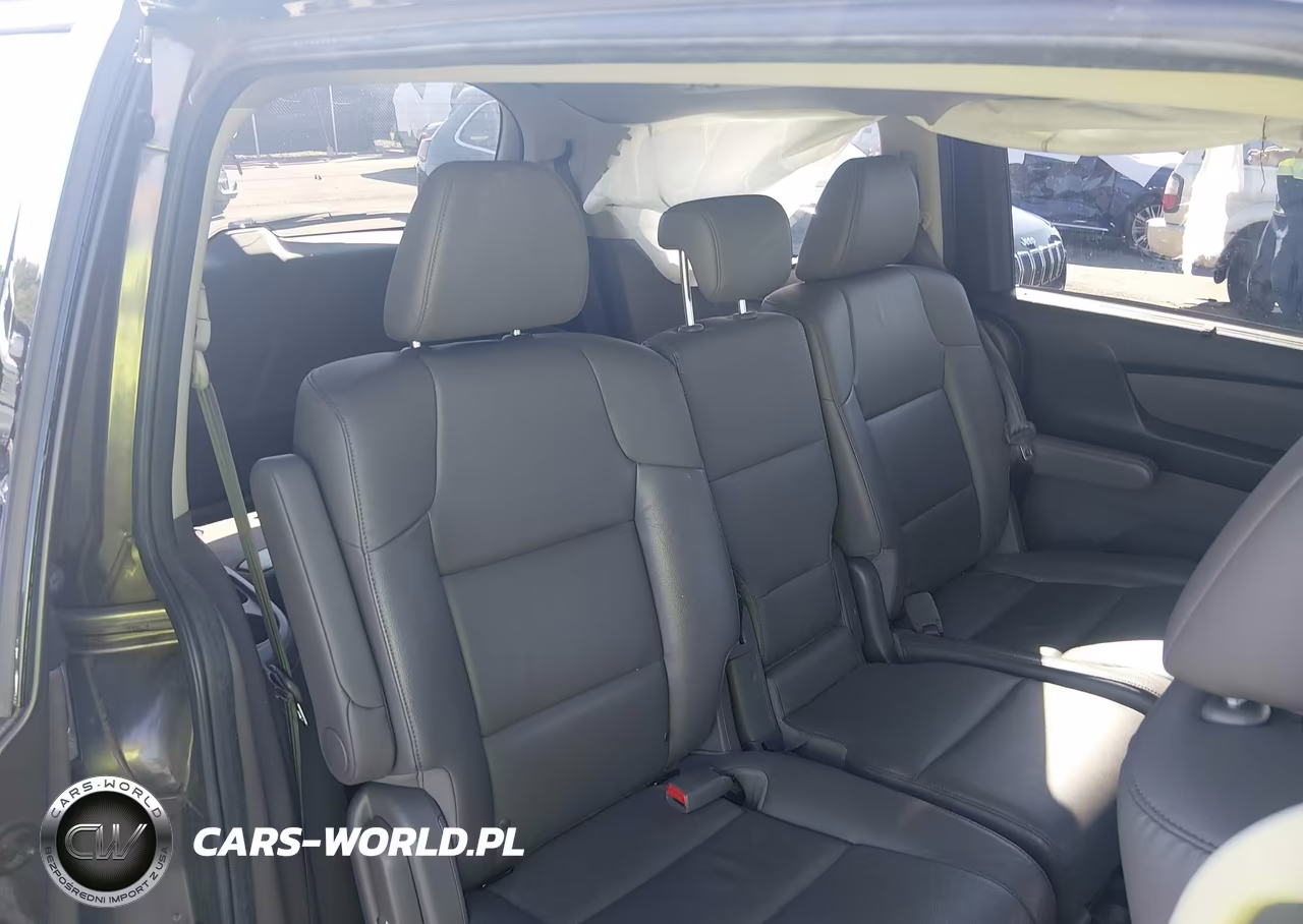 2016 Honda Odyssey Touring-Touring Elite VIN:5FNRL5H95GB017483 - 8