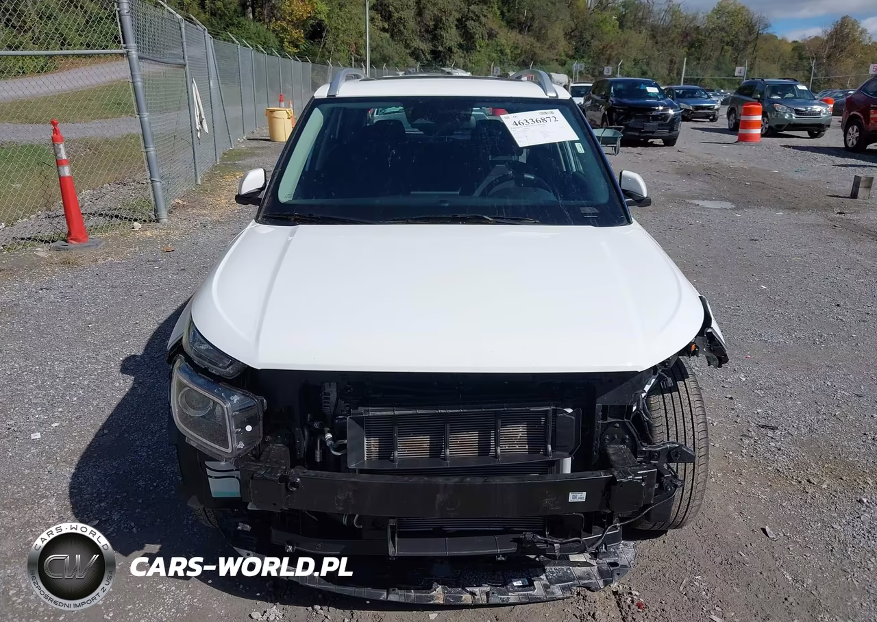 2026 Hyundai Venue Sel VIN:KMHRC8A31TU473940 - 12