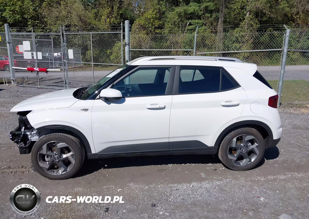 2026 Hyundai Venue Sel VIN:KMHRC8A31TU473940 - 14