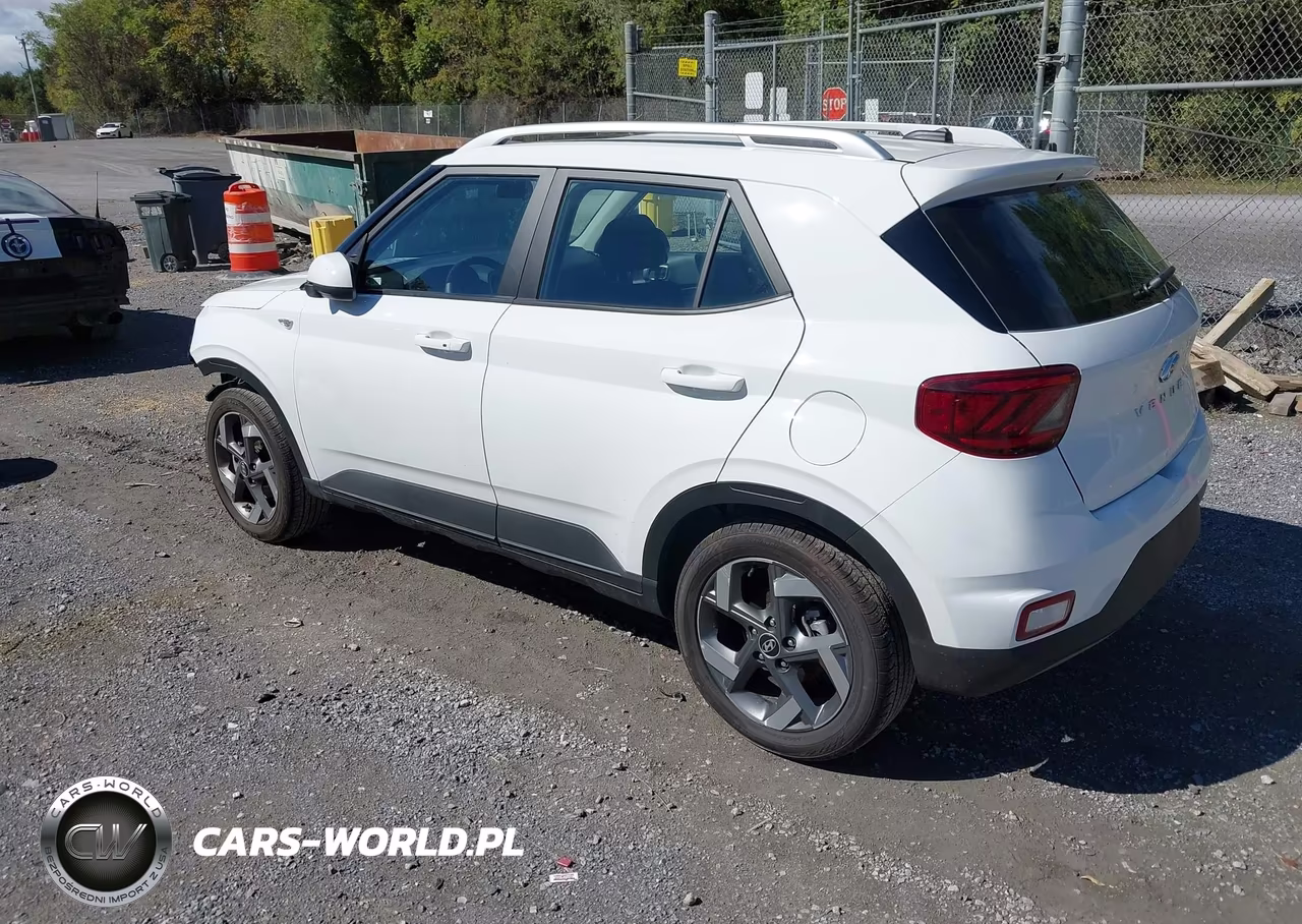 2026 Hyundai Venue Sel VIN:KMHRC8A31TU473940 - 3