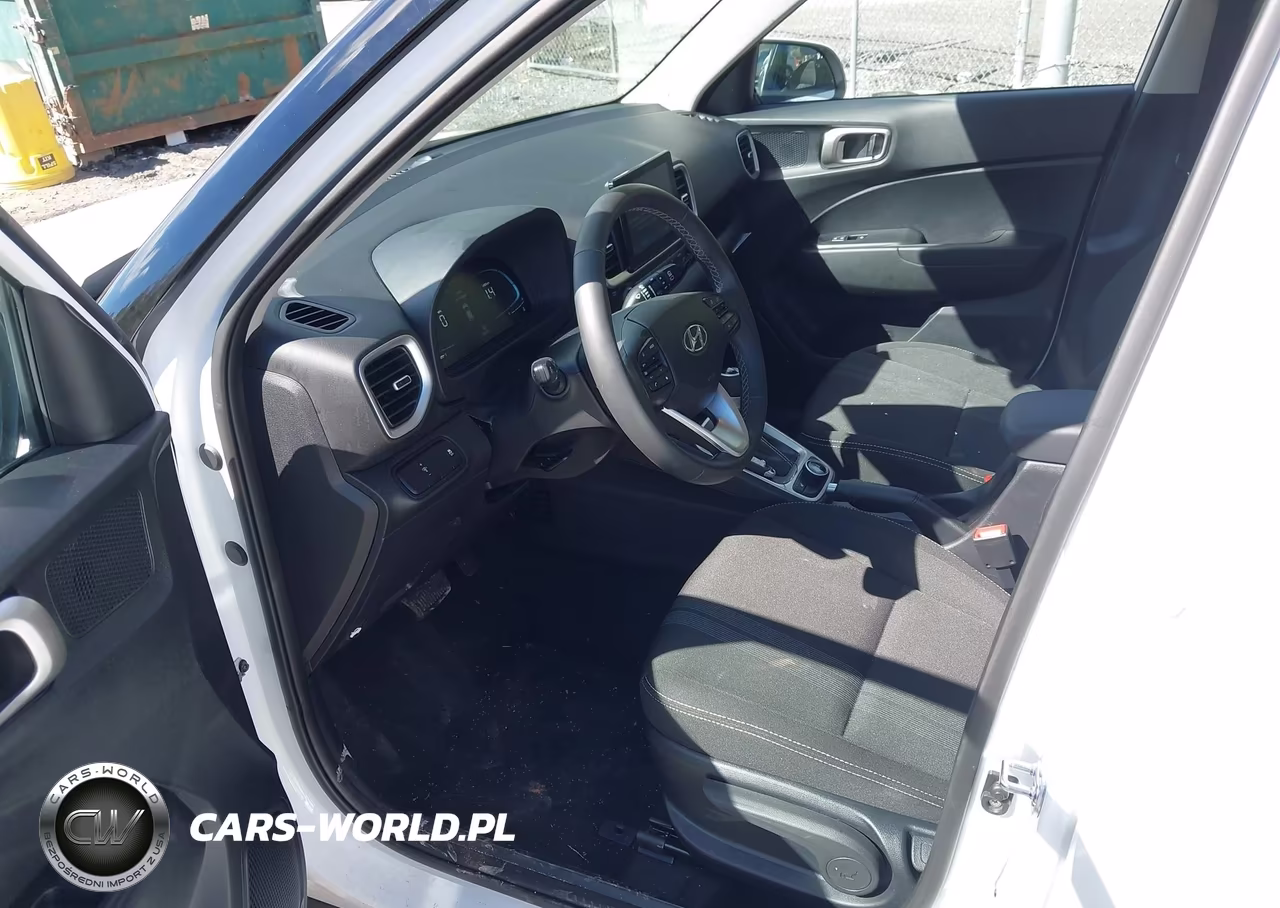 2026 Hyundai Venue Sel VIN:KMHRC8A31TU473940 - 5