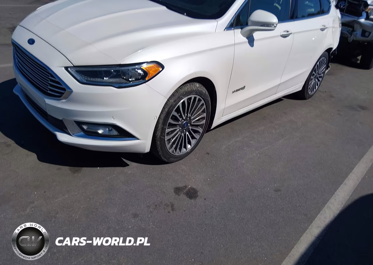 2018 Ford Fusion Hybrid Titanium VIN:3FA6P0RU3JR274862 - 2