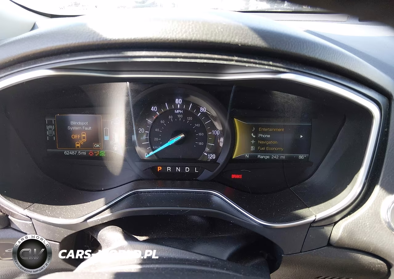 2018 Ford Fusion Hybrid Titanium VIN:3FA6P0RU3JR274862 - 7