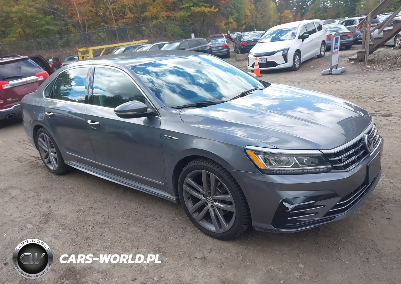 2017 Volkswagen Passat 1.8T R-Line VIN:1VWDT7A34HC001055 - 1