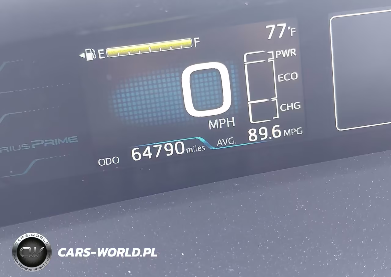 2018 Toyota Prius Prime Plus VIN:JTDKARFP5J3086212 - 15