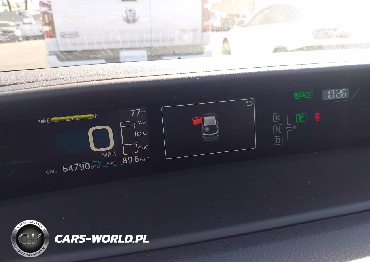 2018 Toyota Prius Prime Plus VIN:JTDKARFP5J3086212 - 7