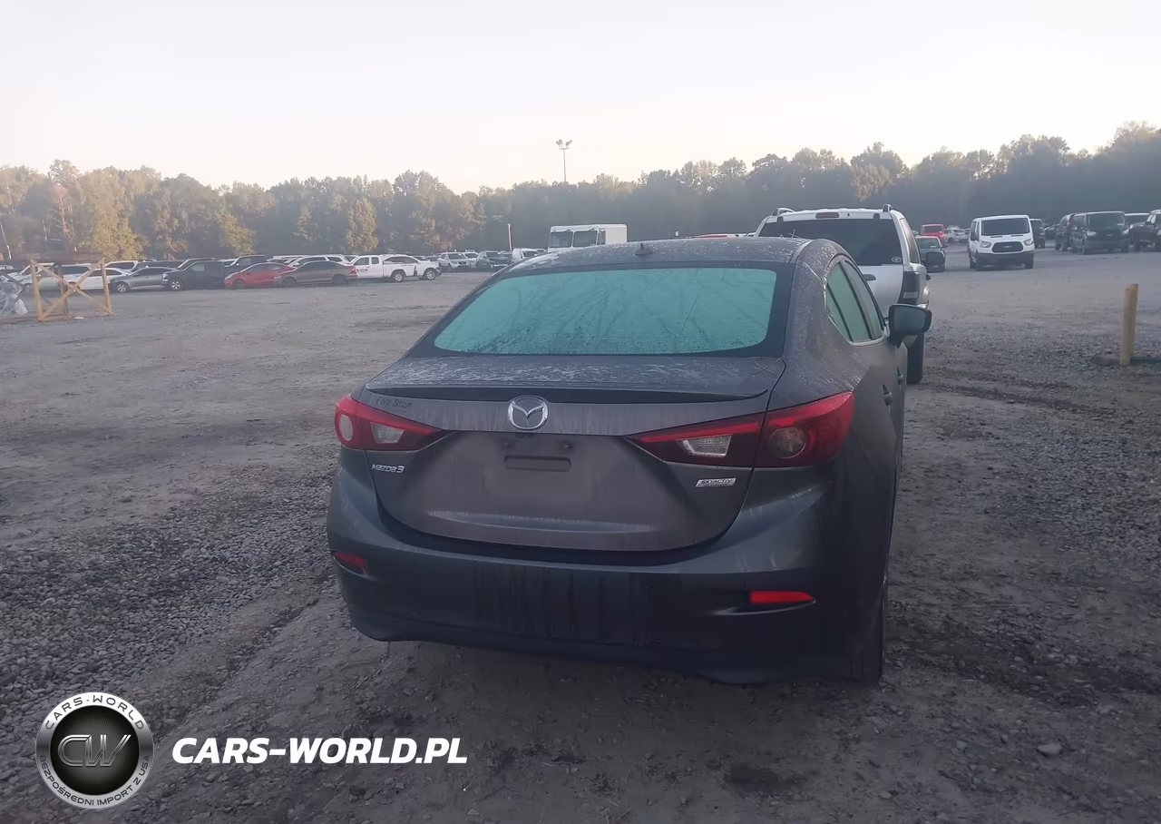 2018 Mazda Mazda3 Grand Touring VIN:3MZBN1W32JM238994 - 16