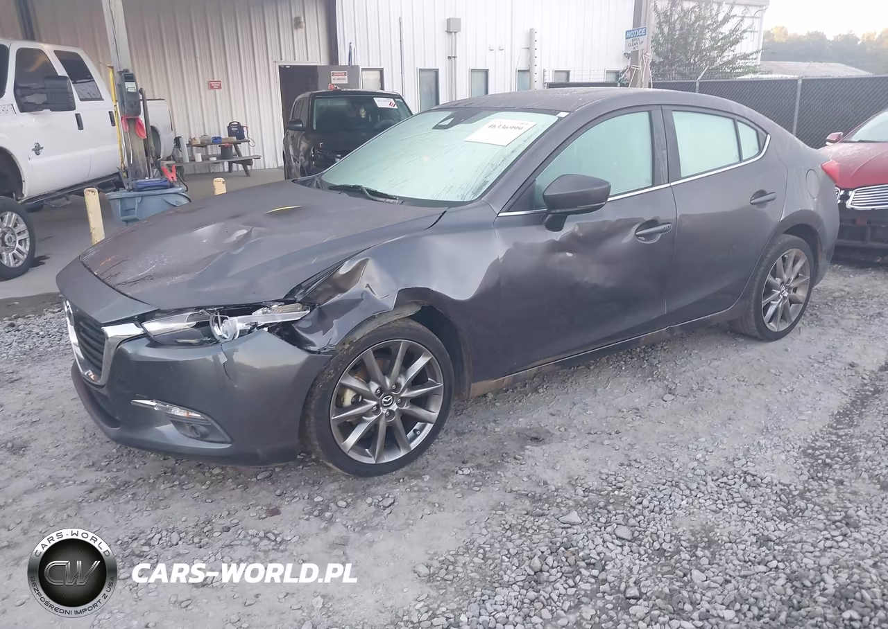 2018 Mazda Mazda3 Grand Touring VIN:3MZBN1W32JM238994 - 6
