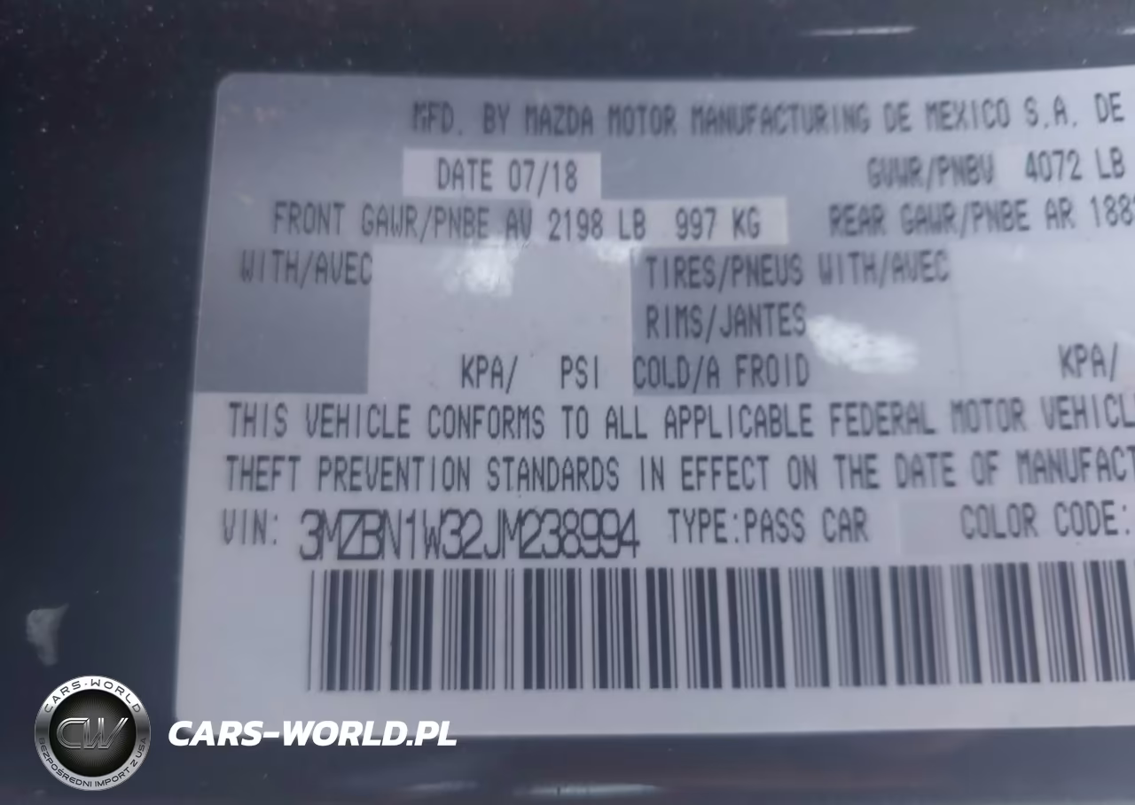 2018 Mazda Mazda3 Grand Touring VIN:3MZBN1W32JM238994 - 9