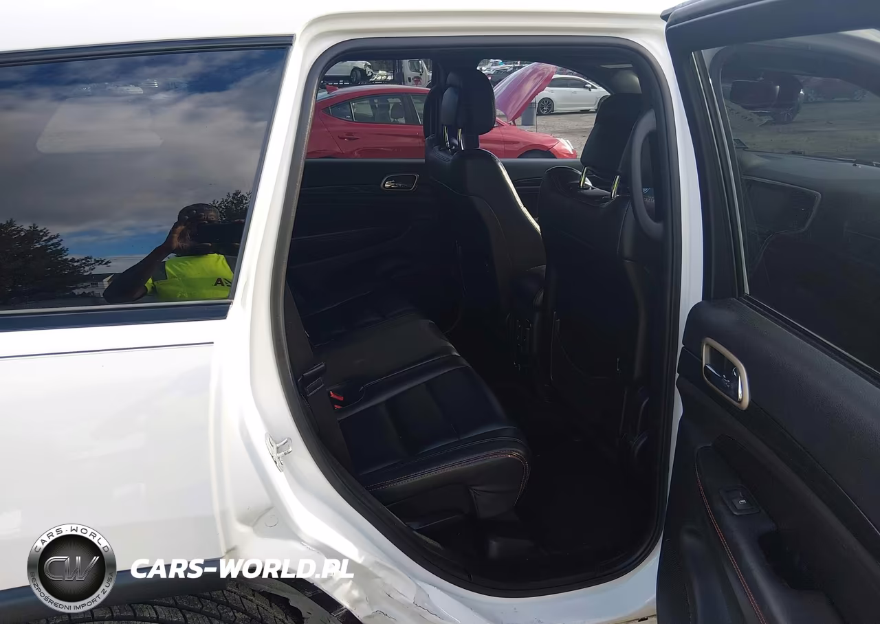 2016 Jeep Grand Cherokee 75Th Anniversary VIN:1C4RJFAG7GC462972 - 8