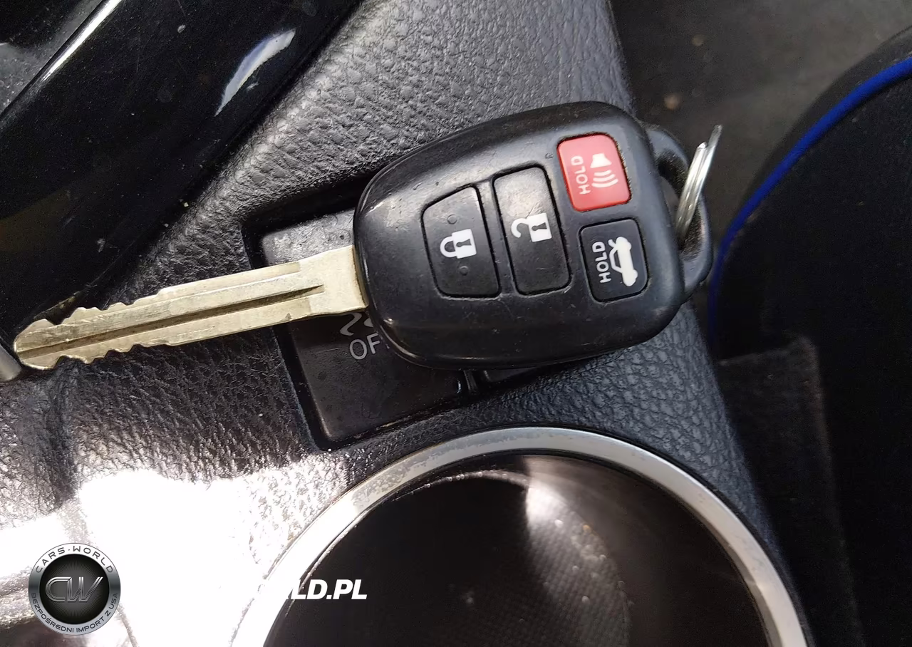 2018 Toyota Corolla Se VIN:5YFBURHE9JP840173 - 11