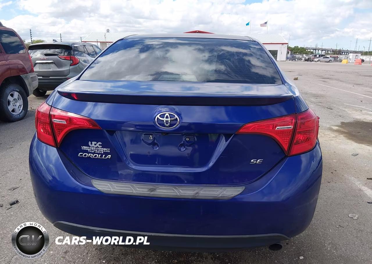 2018 Toyota Corolla Se VIN:5YFBURHE9JP840173 - 16