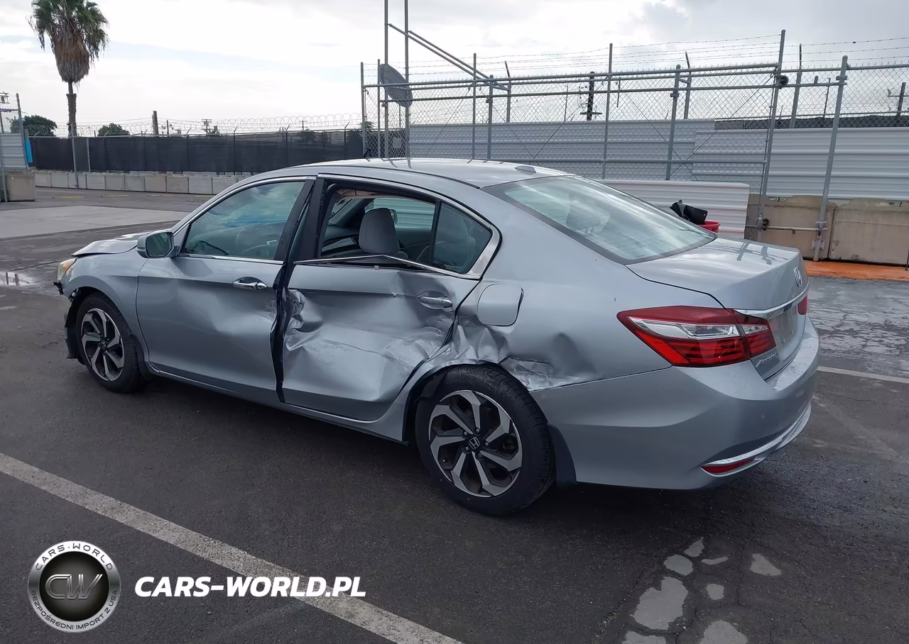 2017 Honda Accord Ex VIN:1HGCR2F71HA111330 - 3