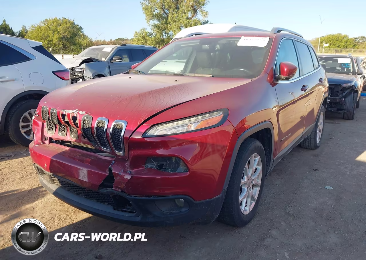 2016 Jeep Cherokee Latitude VIN:1C4PJLCB8GW339025 - 2