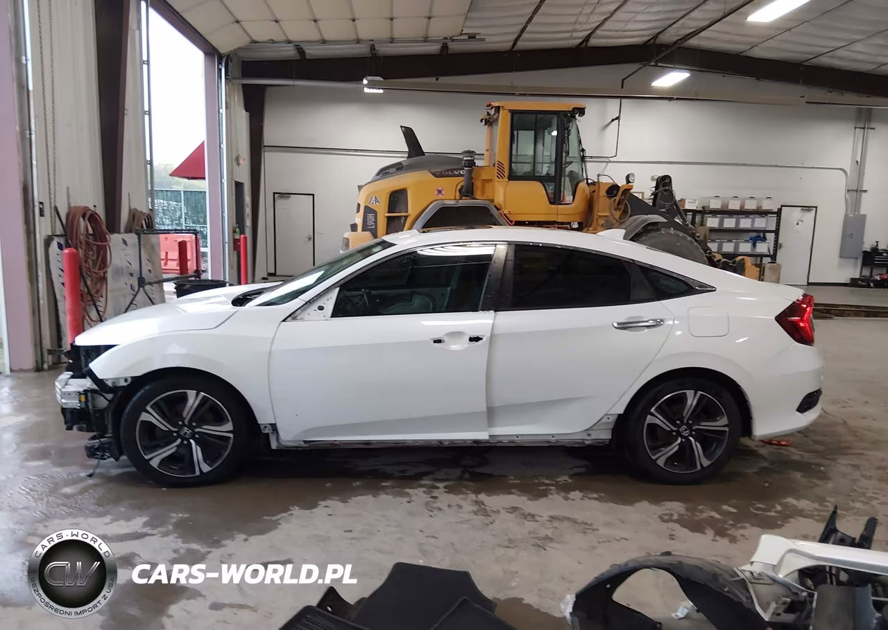 2016 Honda Civic Touring VIN:19XFC1F93GE021732 - 15