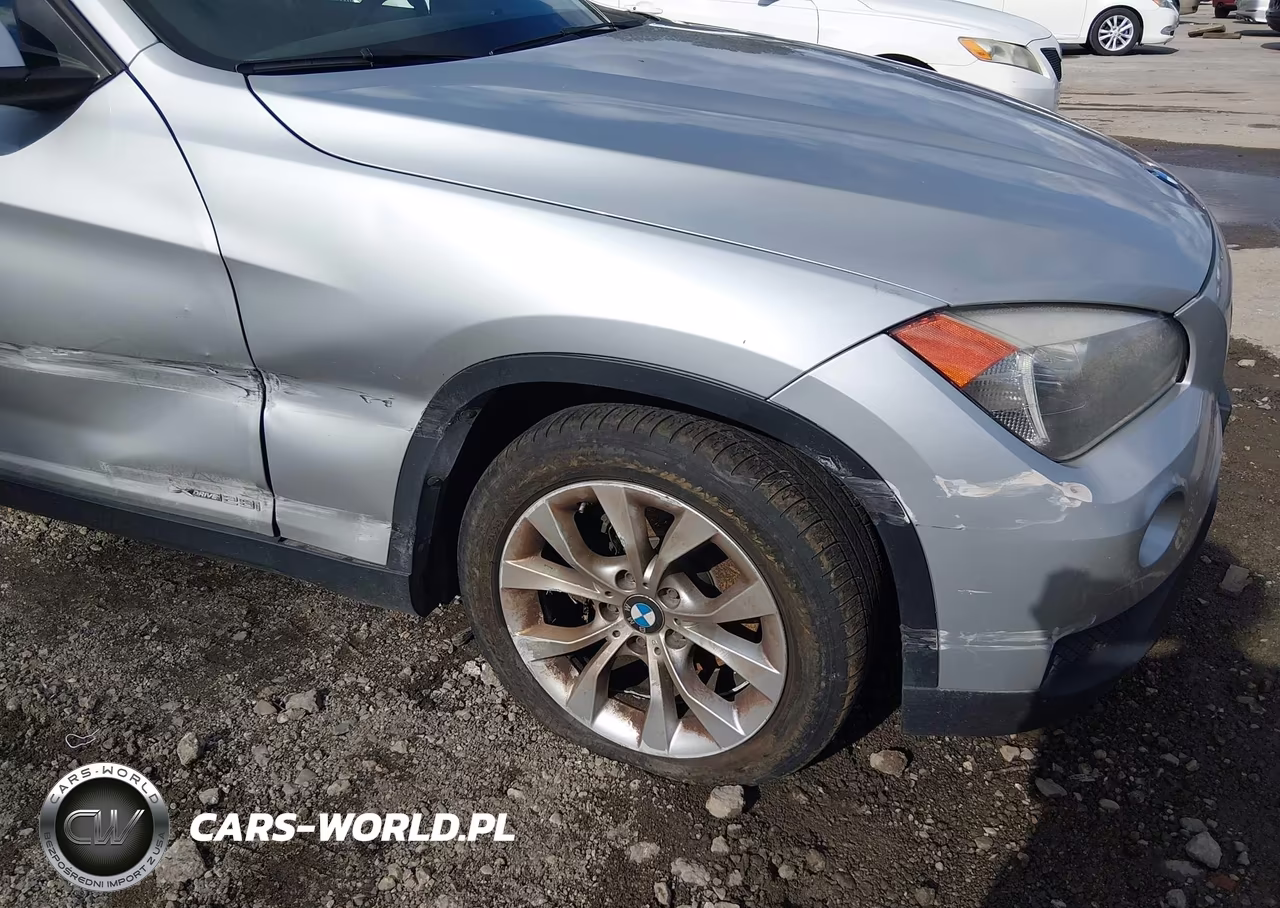 2014 BMW X1 xDrive28I VIN:WBAVL1C58EVY14706 - 15