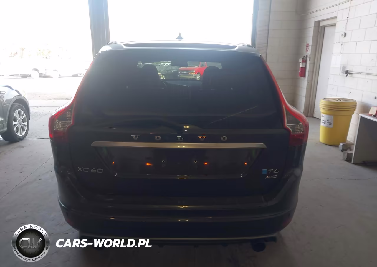 2015 Volvo Xc60 T6 R-Design Premier Plus VIN:YV4902RG3F2595374 - 16