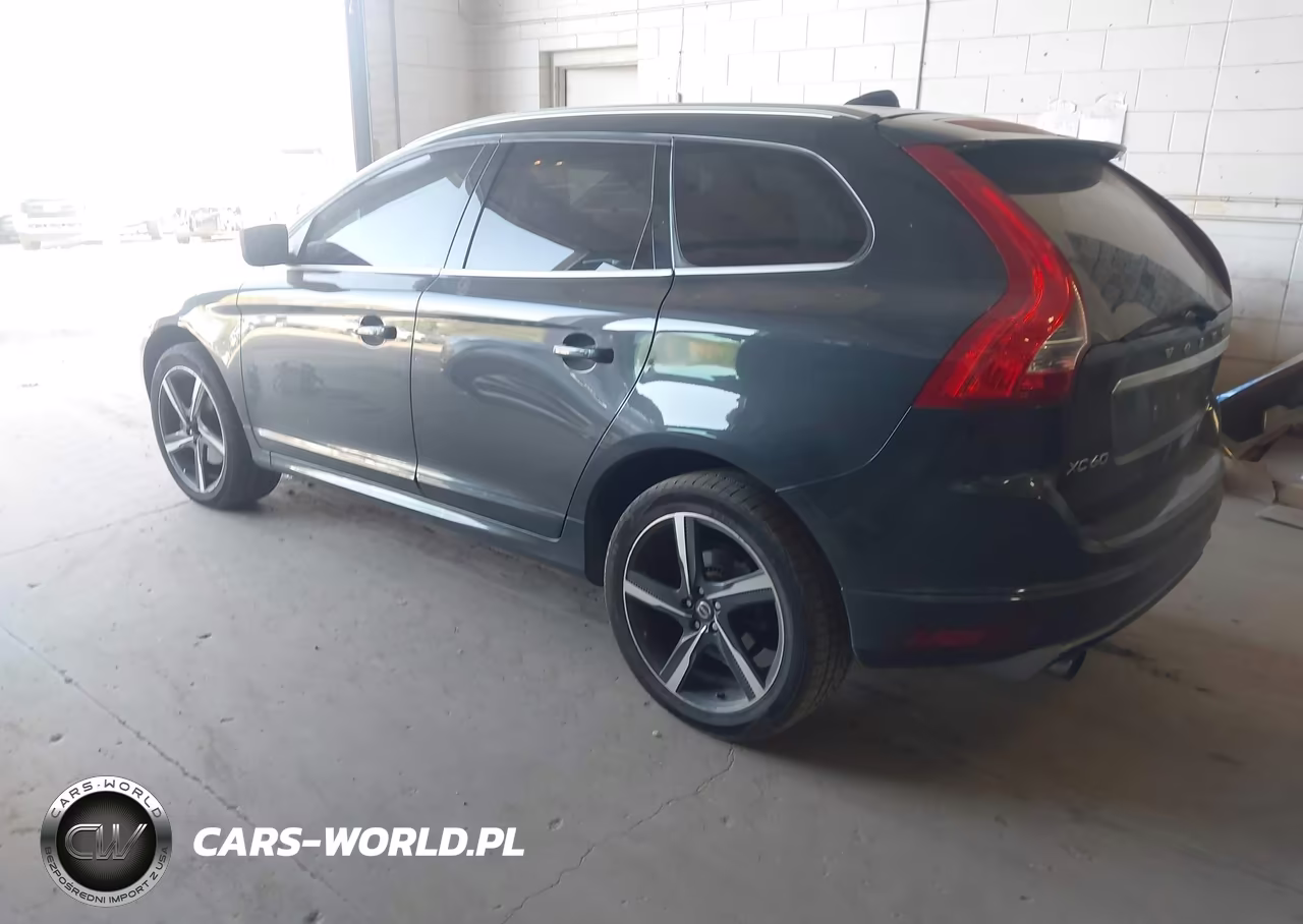 2015 Volvo Xc60 T6 R-Design Premier Plus VIN:YV4902RG3F2595374 - 3